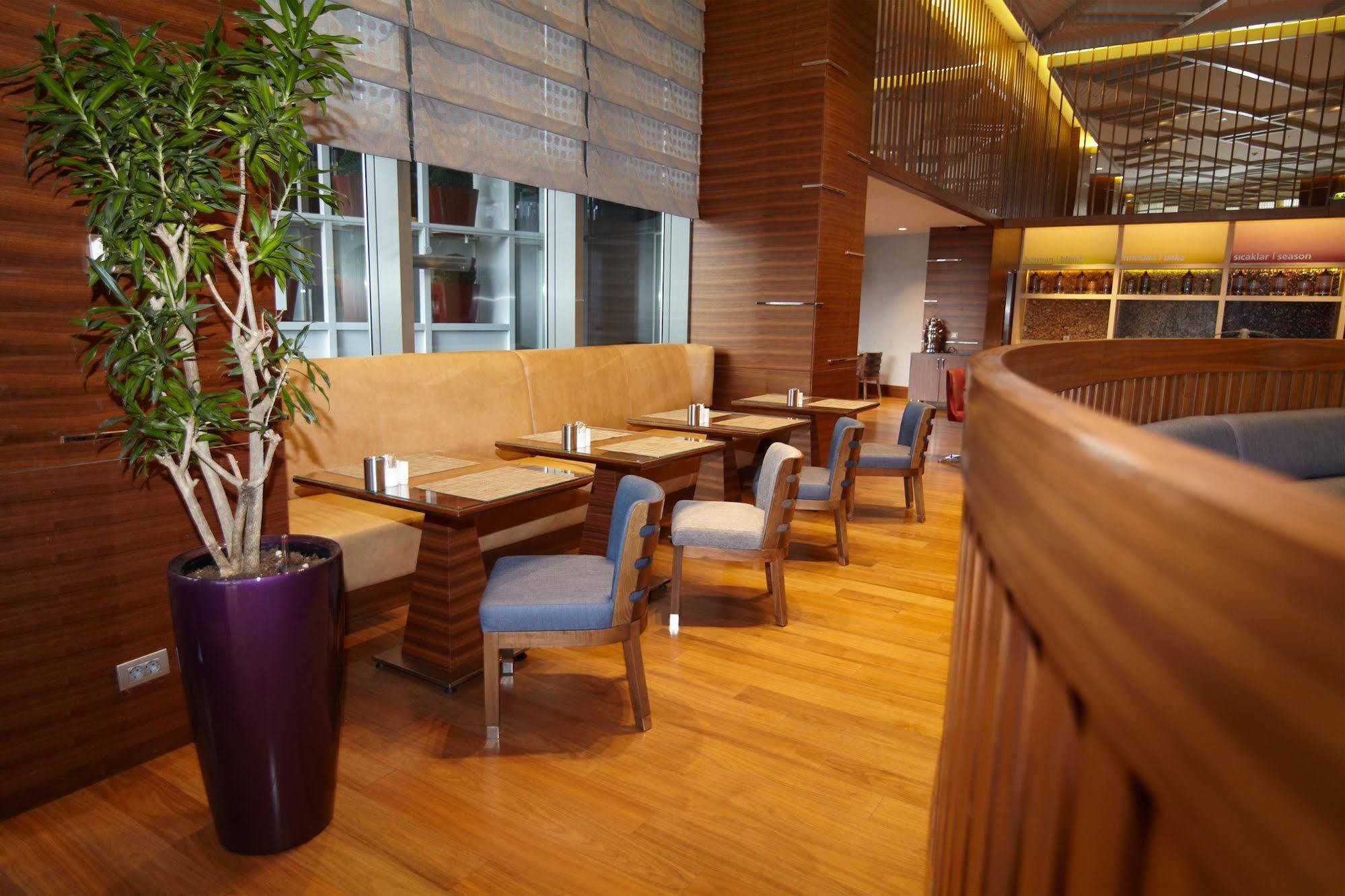 Hampton By Hilton Bursa Hotel Kültér fotó